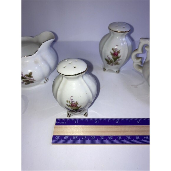 Lefton Pink Roses China Creamer and Sugar Bowl With Salt And Pepper - Picture 7 of 8